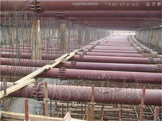 中鸿焰鑫森域地铁钢支撑施工