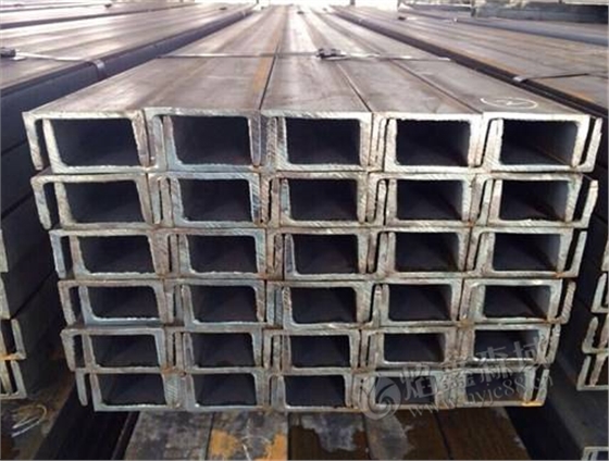 中鸿焰鑫森域 槽钢